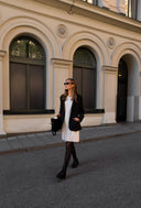<h3>A dress. All day</h3>