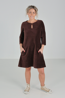 Margrete brun babycord tunika