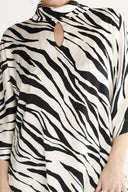 Bekka blouse black and white zebra