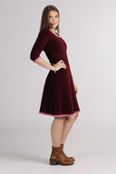 Nille burgundy corduroy dress