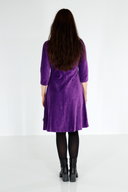Elli violet kjole i babycord
