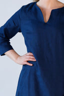 Hera marineblå kjole i lin